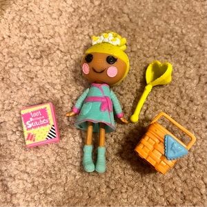 Lalaloopsy catching fireflies collection.